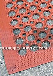 橡膠地墊\橡膠墊\橡膠防滑墊\工業(yè)橡膠地墊\耐油橡膠墊\橡膠墊種類\丁晴橡膠墊\DDK地墊