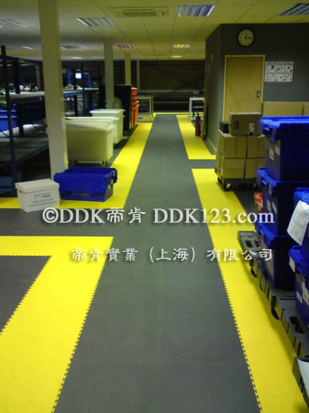 專業(yè)健身房PVC地膠墊,健身房運(yùn)動(dòng)地板，健身房塑膠運(yùn)動(dòng)地板,塑膠地板,健身房地板,DDK運(yùn)動(dòng)地板