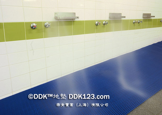 塑料地墊,防滑地毯,塑膠地墊,卷裝網(wǎng)格地毯,DDK康福特地墊,DDK康福特地毯,浴室地墊,浴室防滑墊,游泳池防滑地墊
