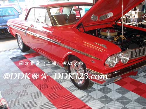 汽車貼膜的店地面用什么鋪裝好？「DDK-HB338」汽車美容貼膜店鋪地面的材料