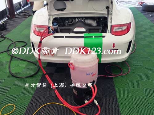 汽車貼膜的店地面用什么鋪裝好？「DDK-HB338」汽車美容貼膜店鋪地面的材料