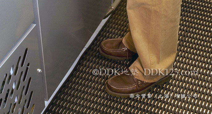 PVC復(fù)合塑料防水地毯,餐飲用防滑墊,餐廳地面防滑材料