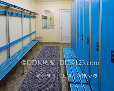 拼接式漏空地墊,疏水地墊,工業(yè)地墊,塑膠地墊,組合式浴室地墊,耐油地墊